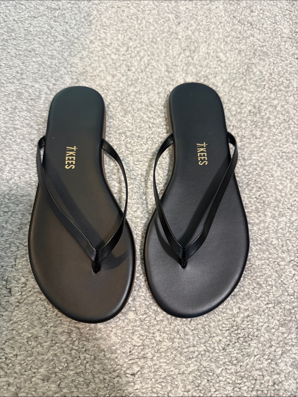TKEES Black Minimalist Slim Strap Sandals